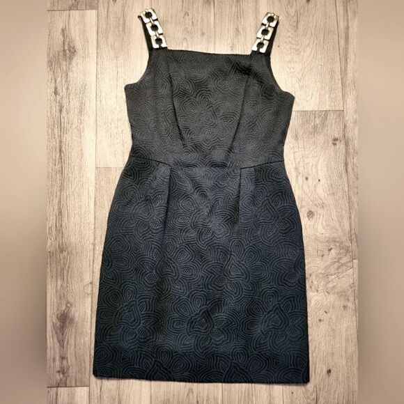 Kay Unger Gold Chain Strap Black Cocktail Party Dress Size 10 - Picture 1 of 6